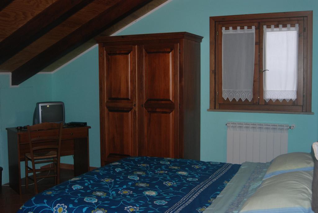 Casa Mariu Hotel Sala Consilina Habitación foto